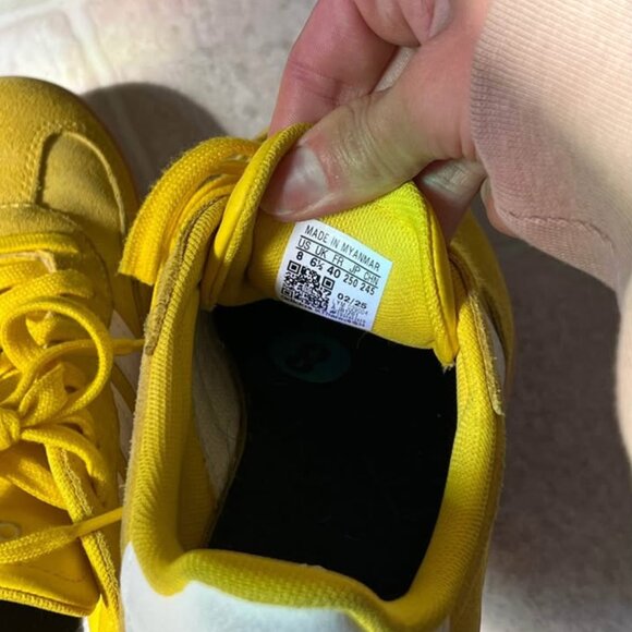 Adidas Shoes - Picture 3 of 4